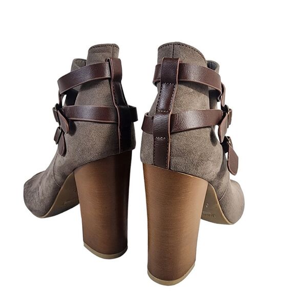 Bamboo Taupe Suede Ankle Open Toe 4" Heels Boot Booties - Picture 4 of 9